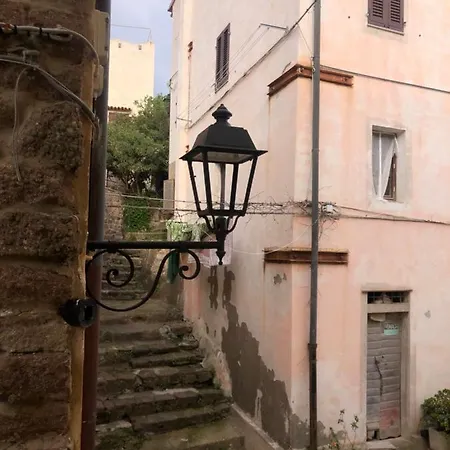 La Piazzetta Capraia